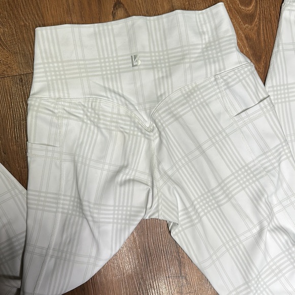 Buffbunny white plaid Limitless legging - Picture 3 of 3